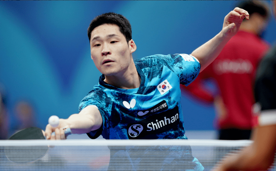 少一人作战 少一人作战